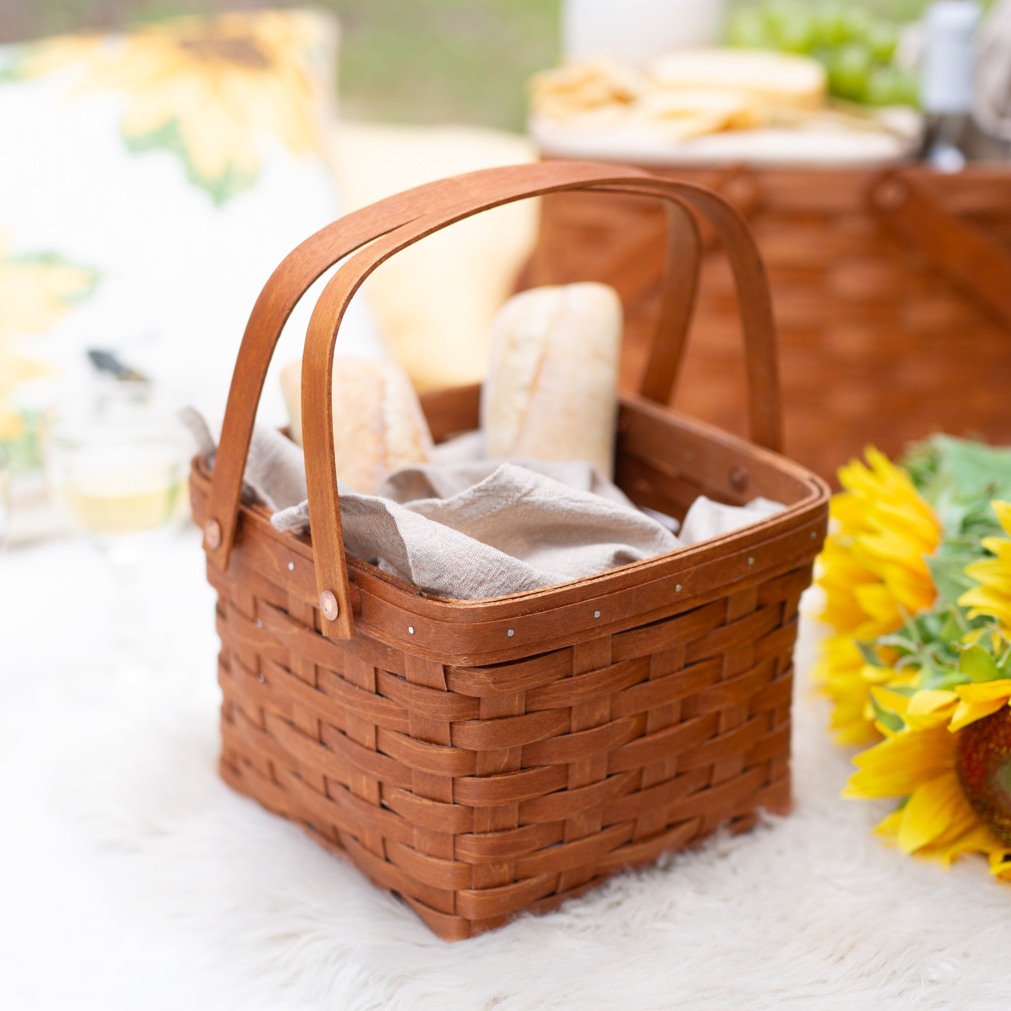 Mackinac Provision Picnic Basket with Protectors - Warm Cinnamon - Image 3