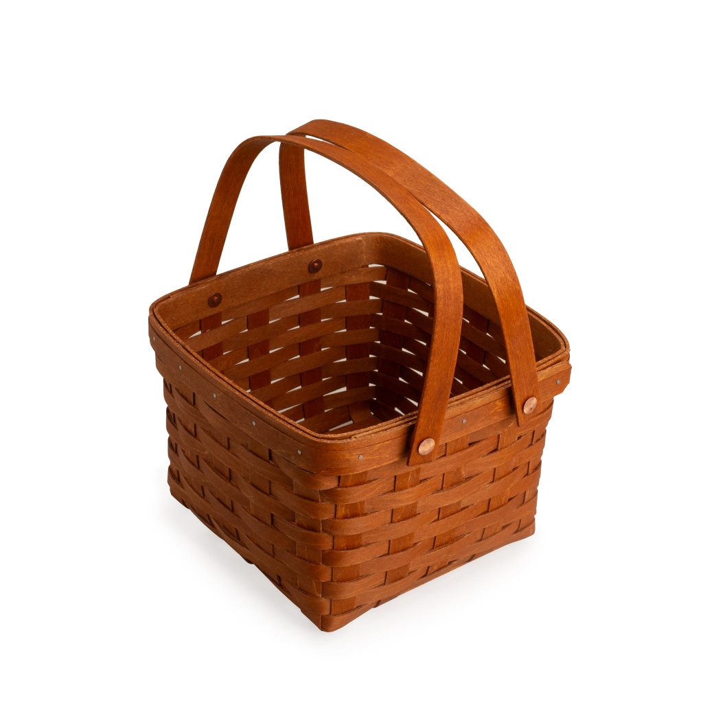 Mackinac Provision Picnic Basket with Protectors - Warm Cinnamon