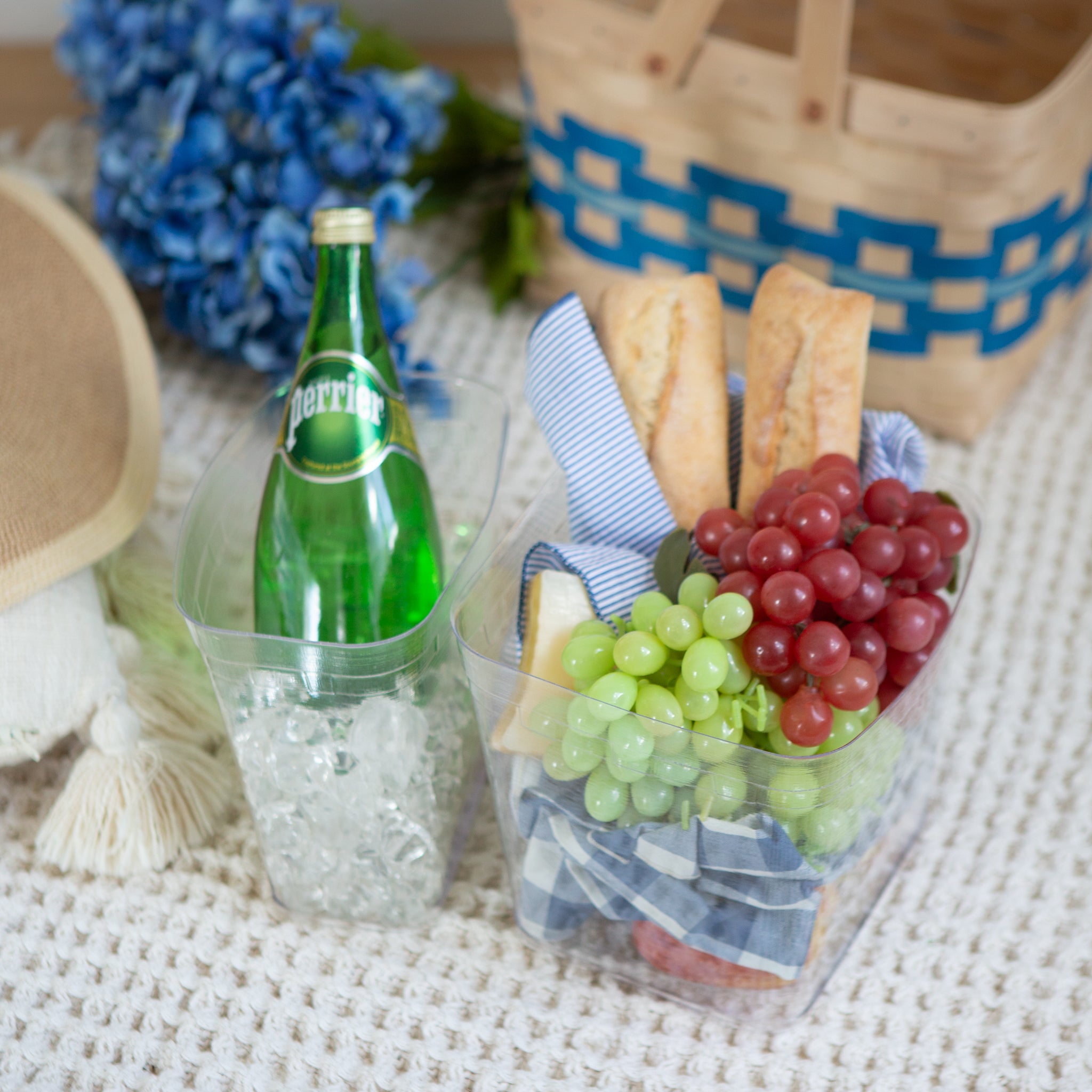 Spring Homestead Picnic Basket with Lid and Protectors - Blueberry - Image 6