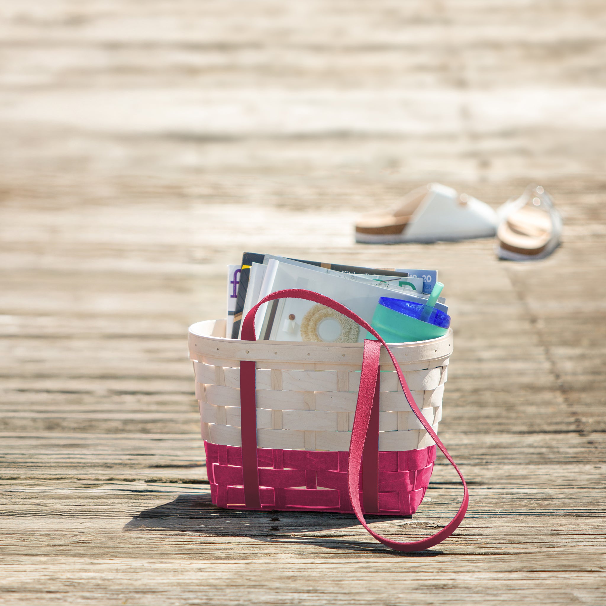 Medium Boardwalk Basket - Pink and White - Image 2